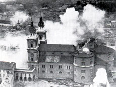 第二次世界大戦で爆撃された大聖堂