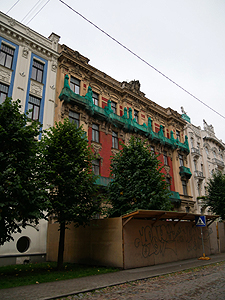 アルベルタ通り6番地