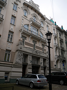 アルベルタ通り4番地