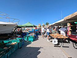 マルサシュロックのマーケット