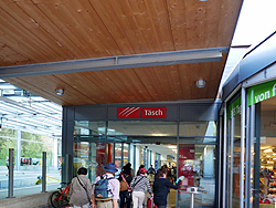 テーシュ駅
