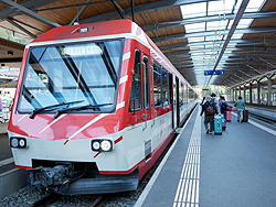 列車に乗ってツェルマットへ