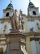 ヨーゼフ・ハイドンの像